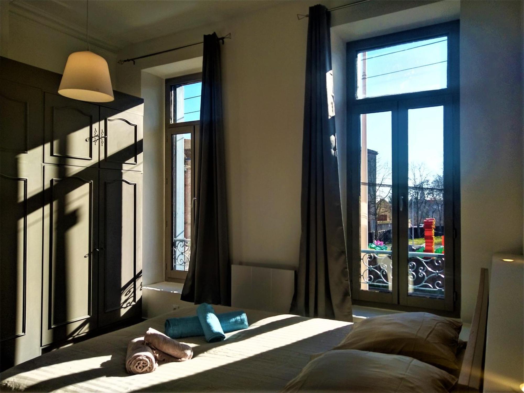 Le Cours Foucault - 3 Appartements - 8 Couchages Монтобан Екстер'єр фото