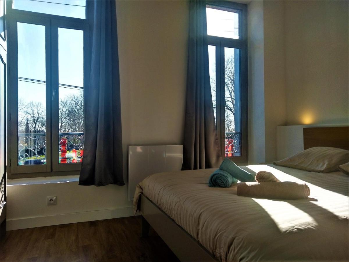Le Cours Foucault - 3 Appartements - 8 Couchages Монтобан Екстер'єр фото