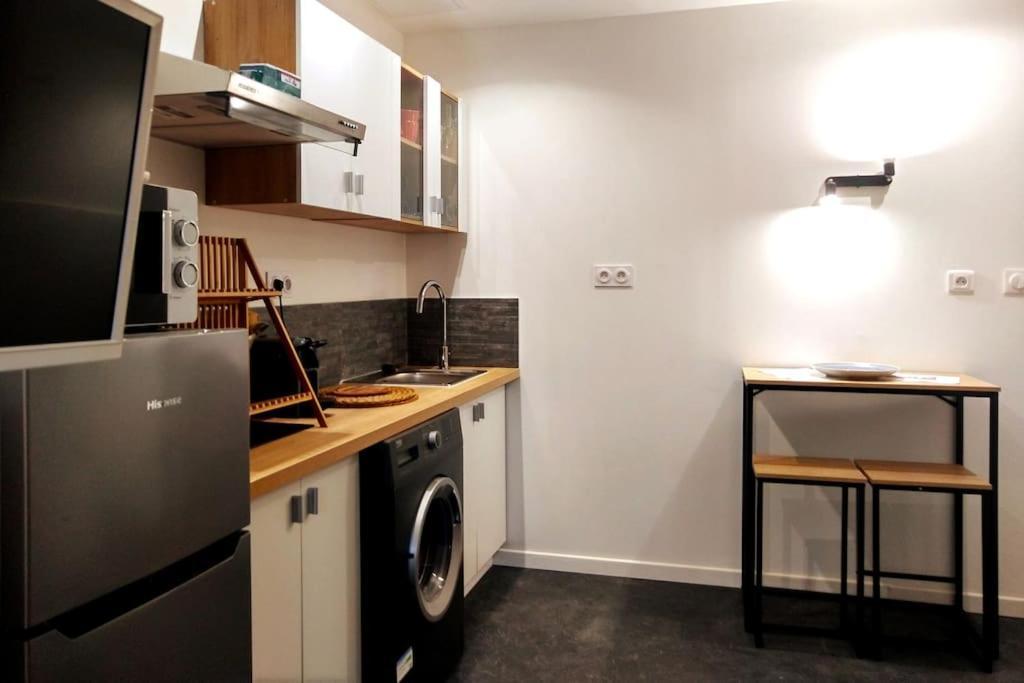 Le Cours Foucault - 3 Appartements - 8 Couchages Монтобан Екстер'єр фото